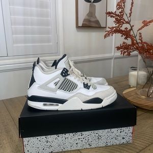 Air Jordan 4 Retro (GS)